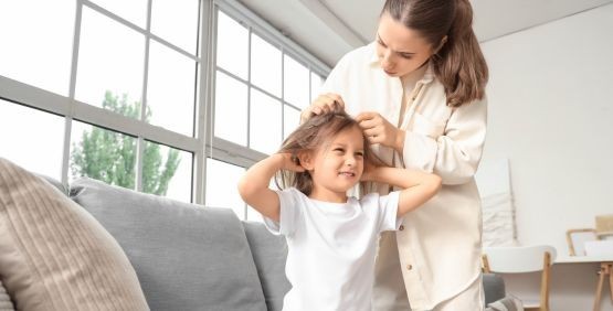 Come prevenire ed eliminare i pidocchi nei capelli